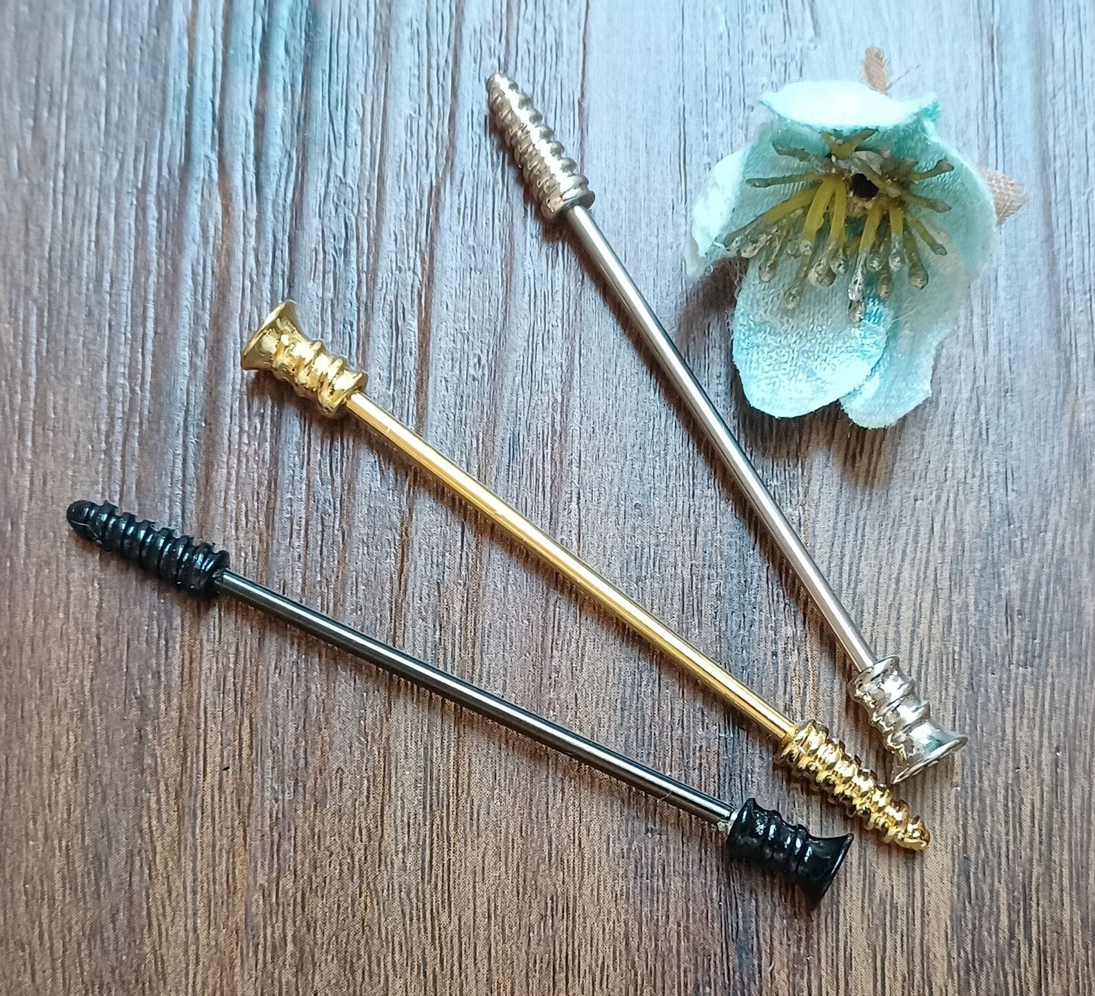 Cherry Diva Barbell 14 Gauge Surgical Steel Screw Industrial Barbell