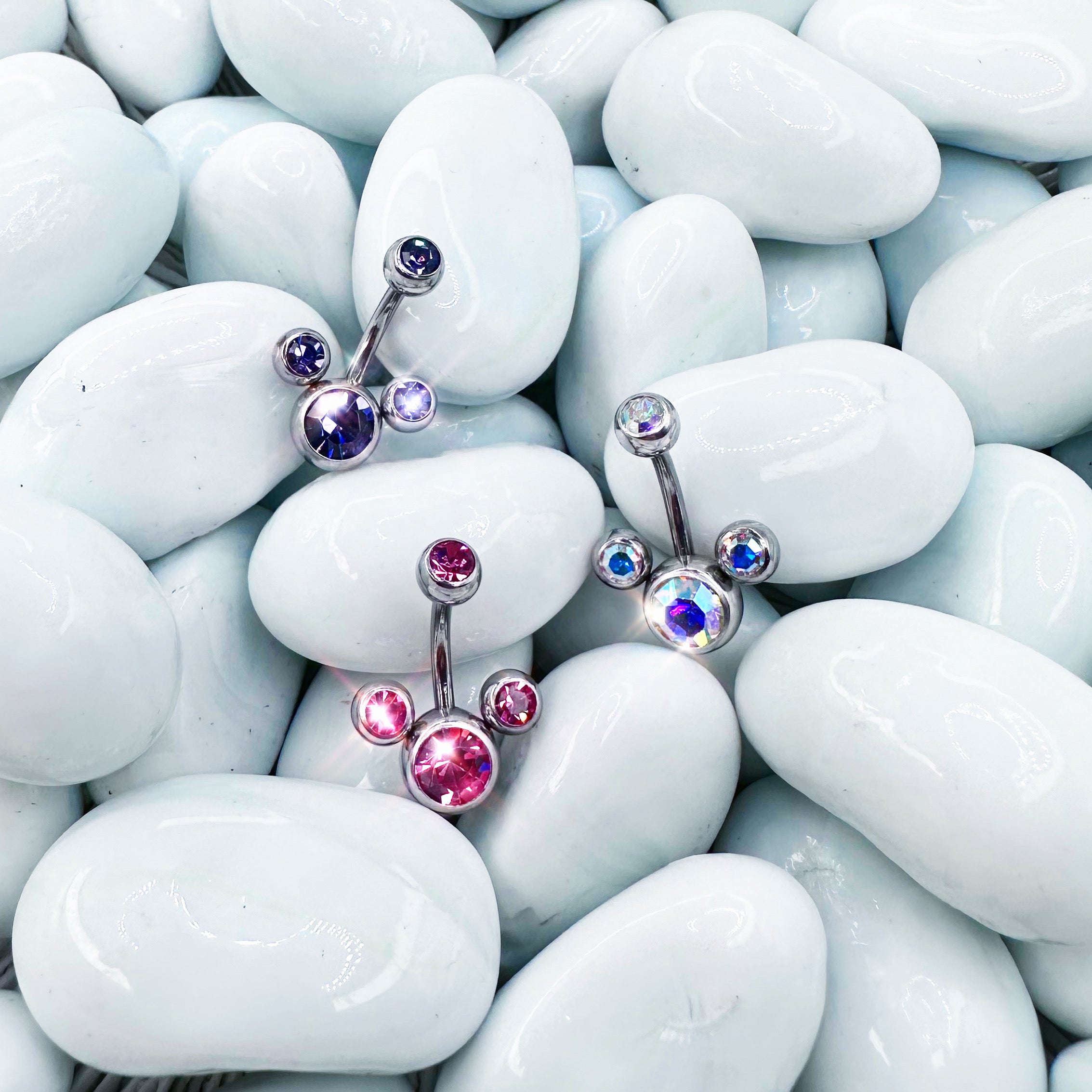 Cherry Diva belly bar 14 Gauge Triple Crystal Belly Bar - Aurora