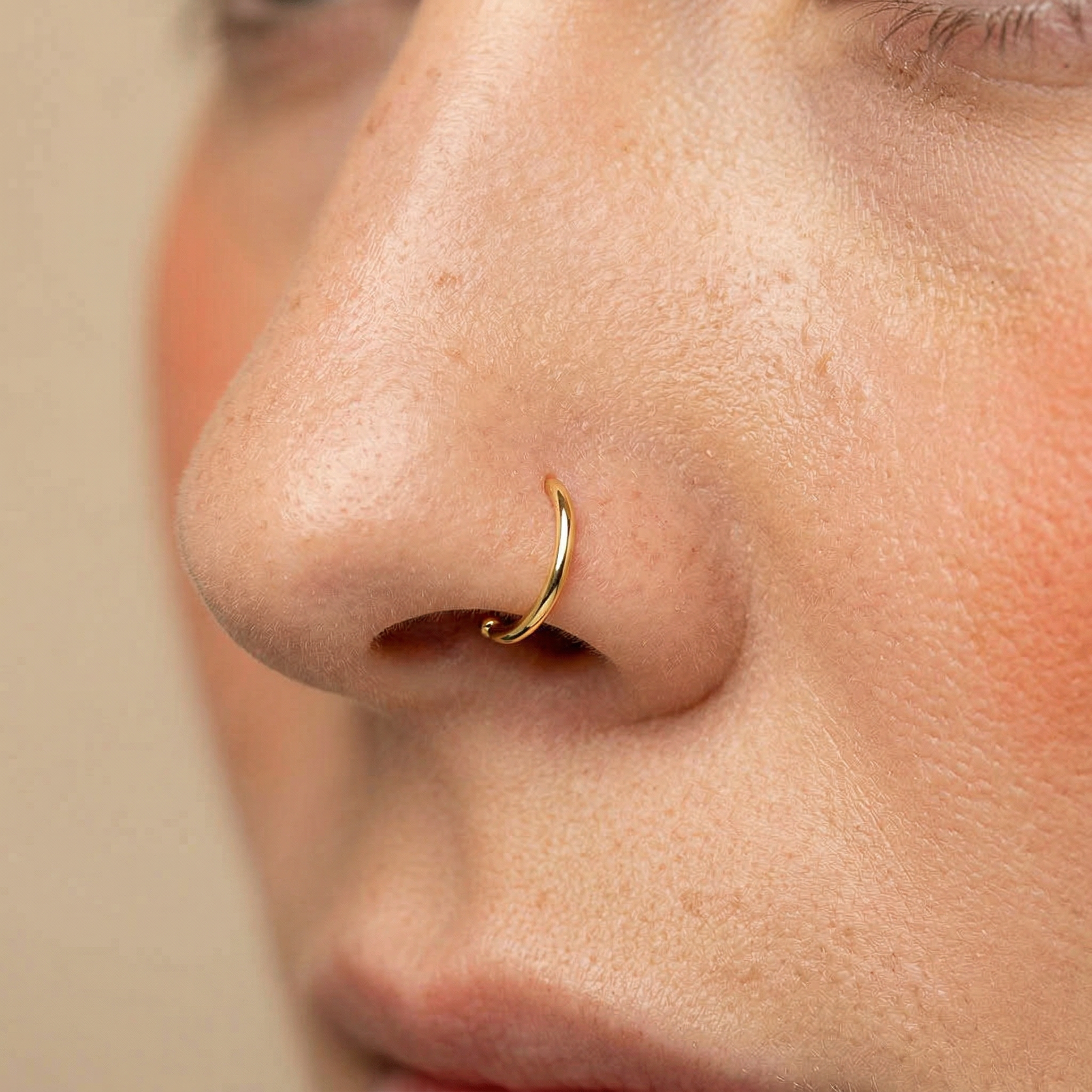 Cherry Diva Bendable Hoop Ring 20 Gauge Hypoallergenic Colourful Titanium Bendable Hoop