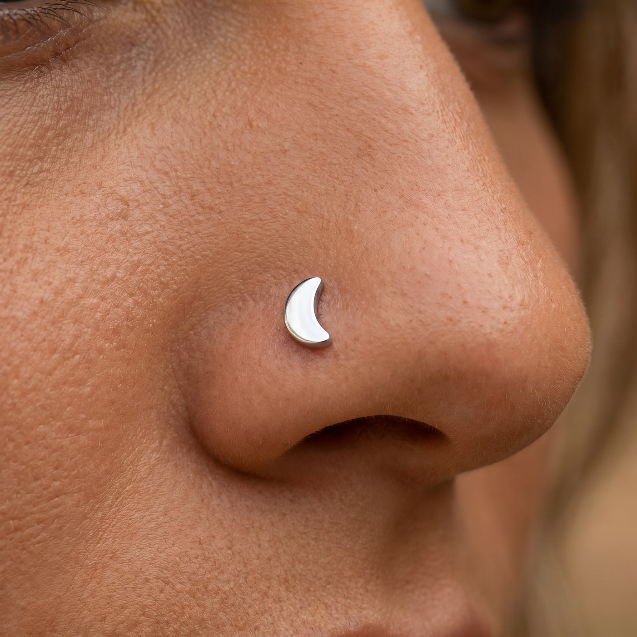 Cherry Diva L Bend Nose Stud 20 Gauge Titanium Moon Top L-Bend Nose Stud