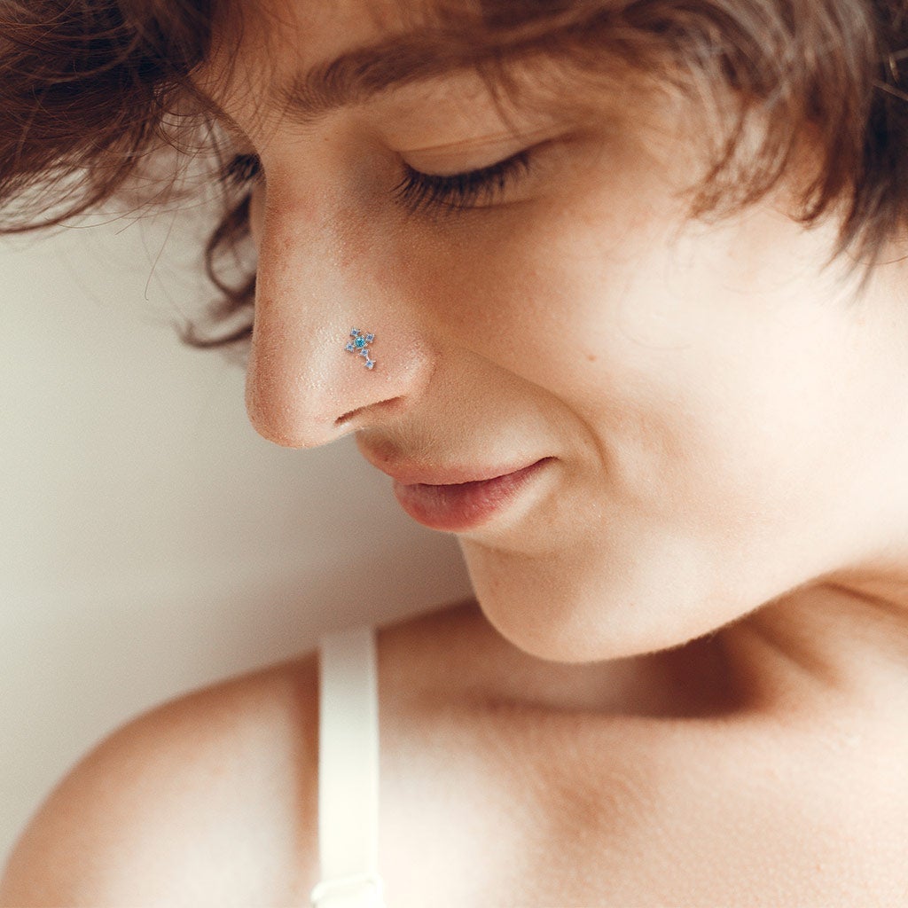 Cherry Diva nose stud 20 Gauge Crystal Cross Top Surgical Steel Nose Stud