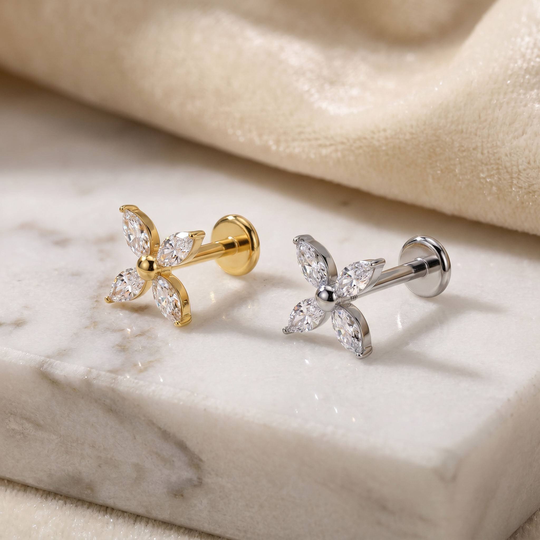 16 Gauge Internally Threaded Titanium Crystal Flower Stud