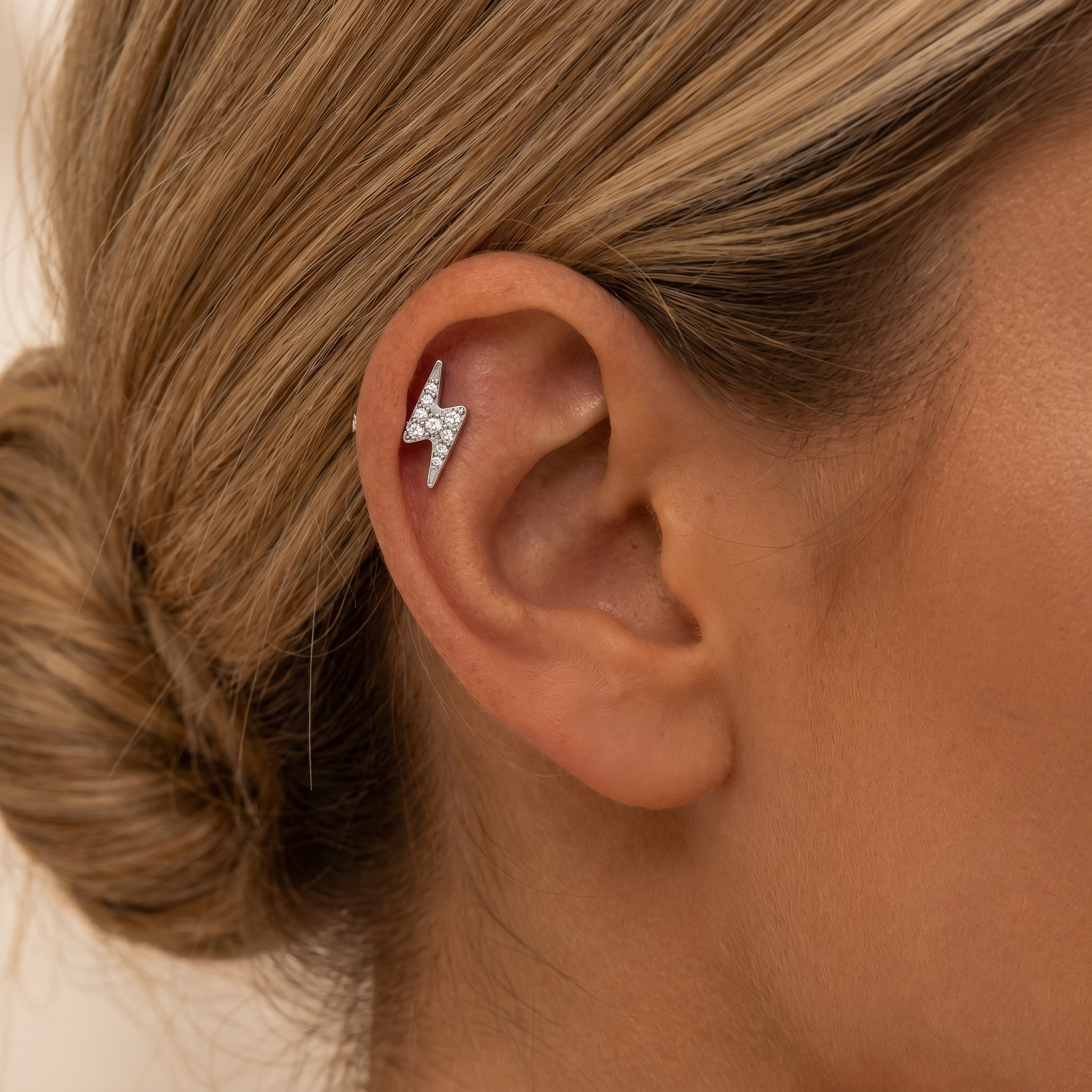 16 Gauge Internally Threaded Titanium Lightning Bolt Stud