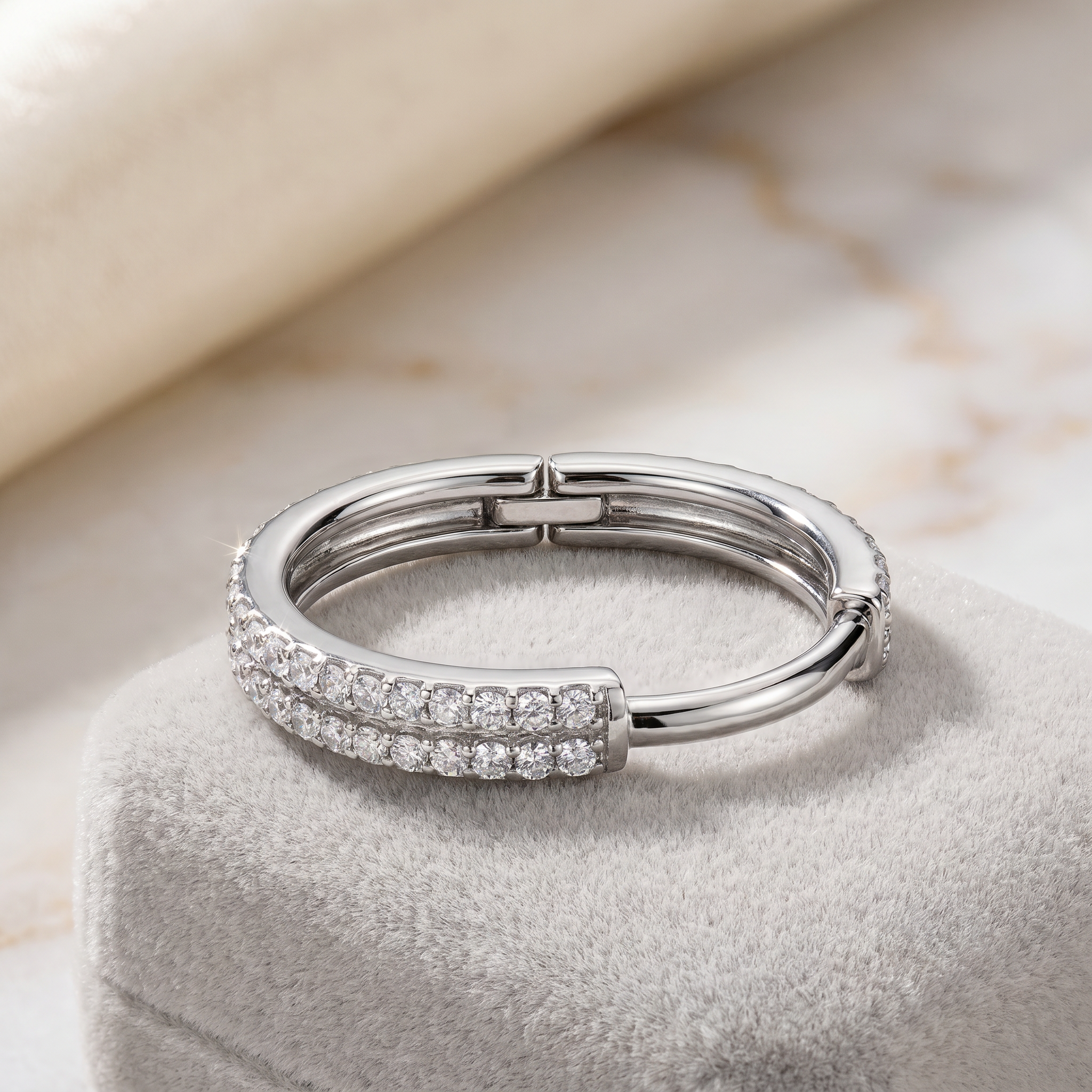 16 Gauge Titanium Double Crystal Lined Hinged Hoop