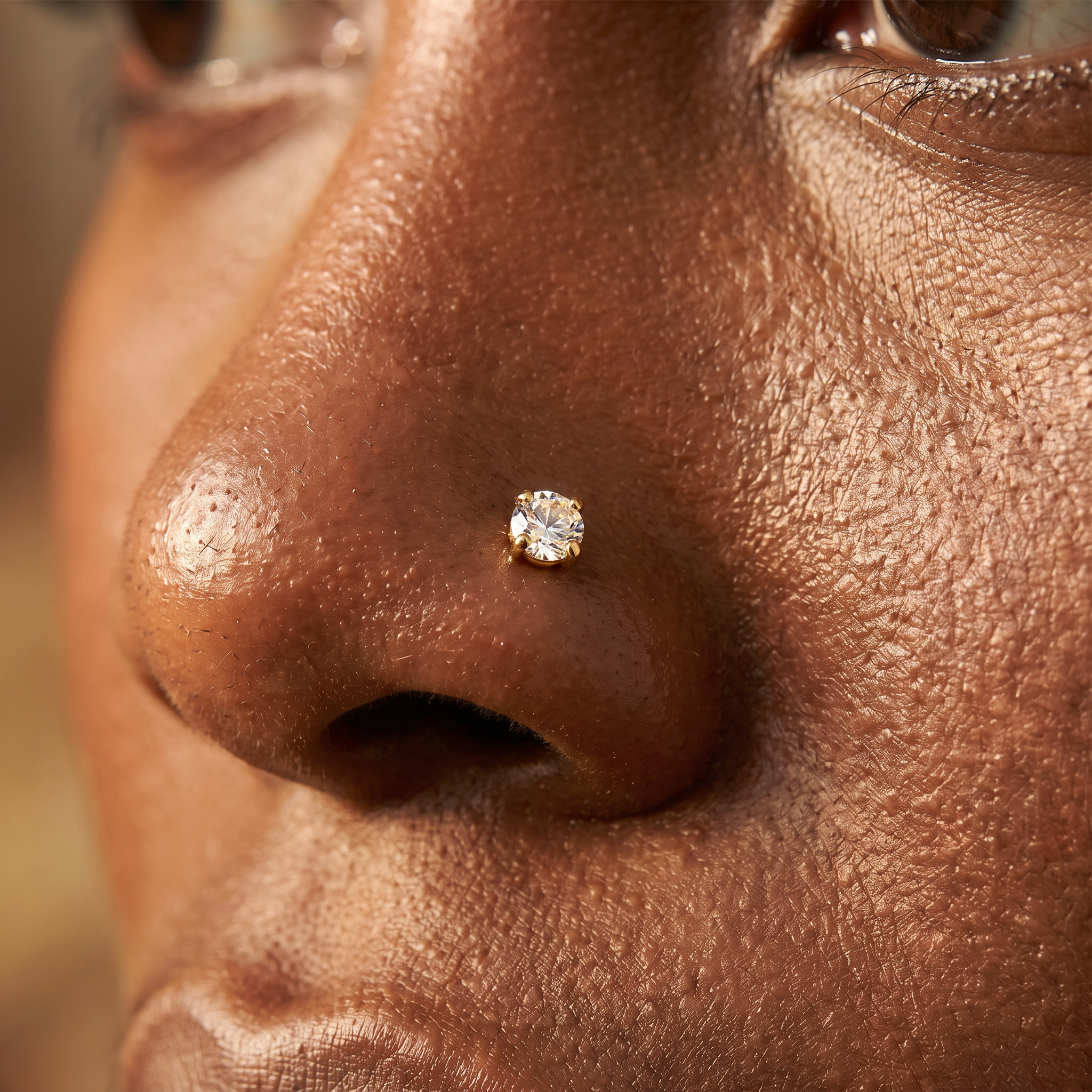 20 Gauge Titanium Moissanite Screw Nose Stud