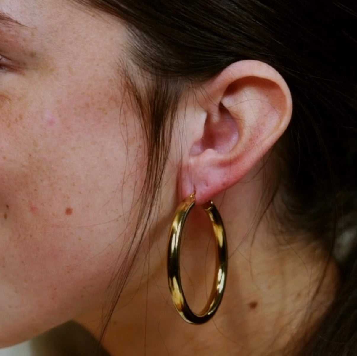 Cherry Diva Earrings Hypoallergenic Chunky Hinged Hoop Earrings