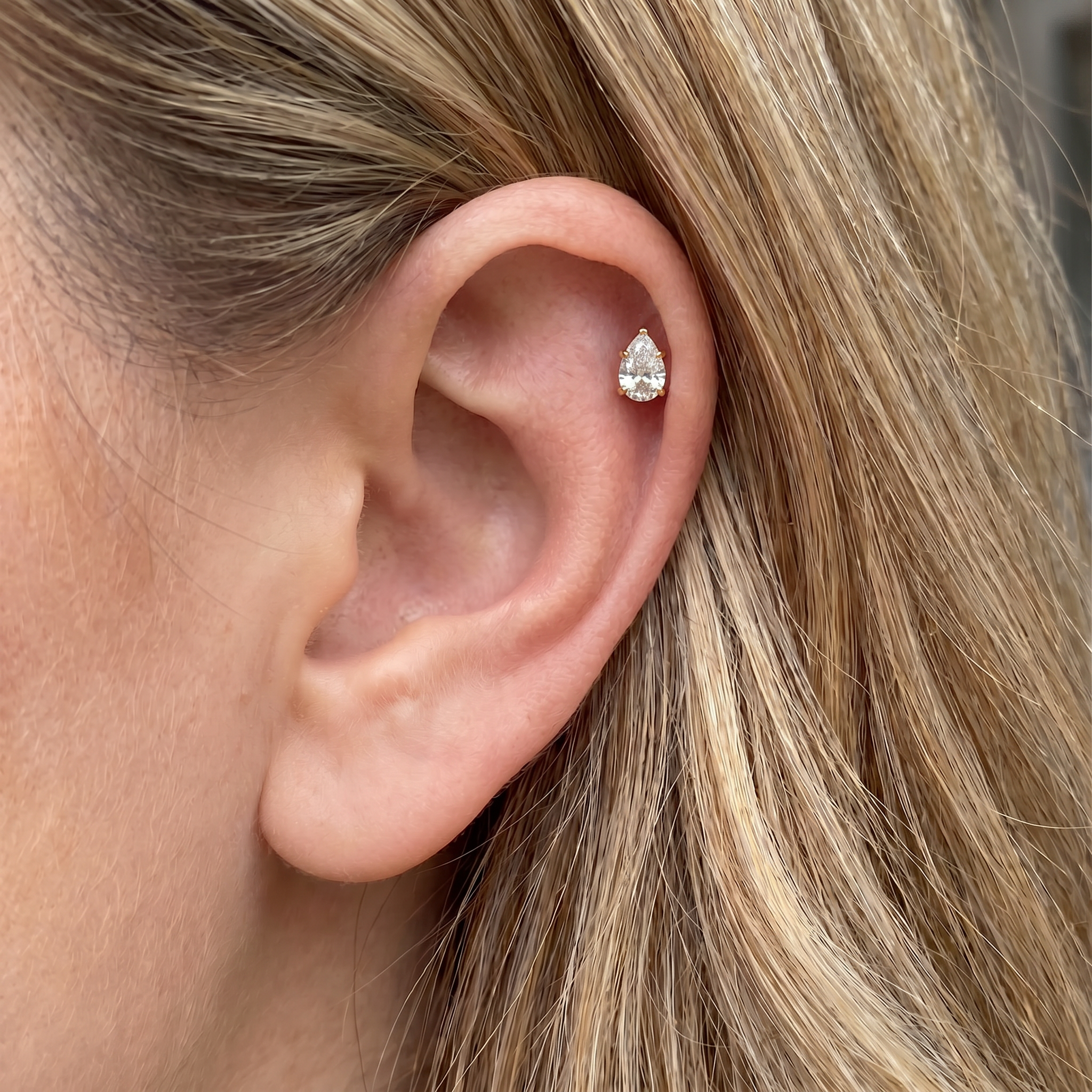 Cherry Diva Flat Back Stud 16 Gauge Titanium Threadless Crystal Teardrop Cartilage Stud