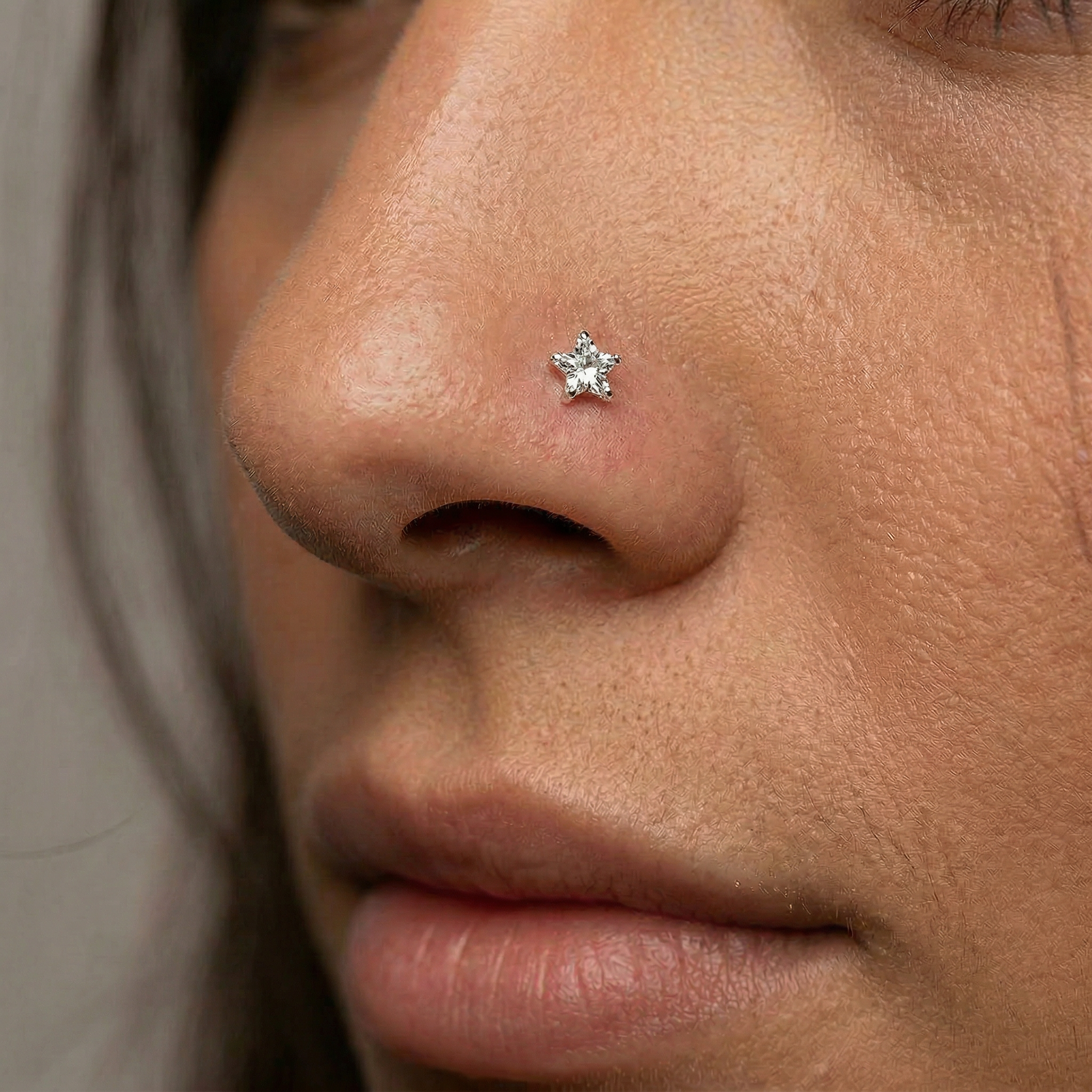 Cherry Diva L Bend Nose Stud 20 Gauge Hypoallergenic Crystal Star L-Bend Nose Stud