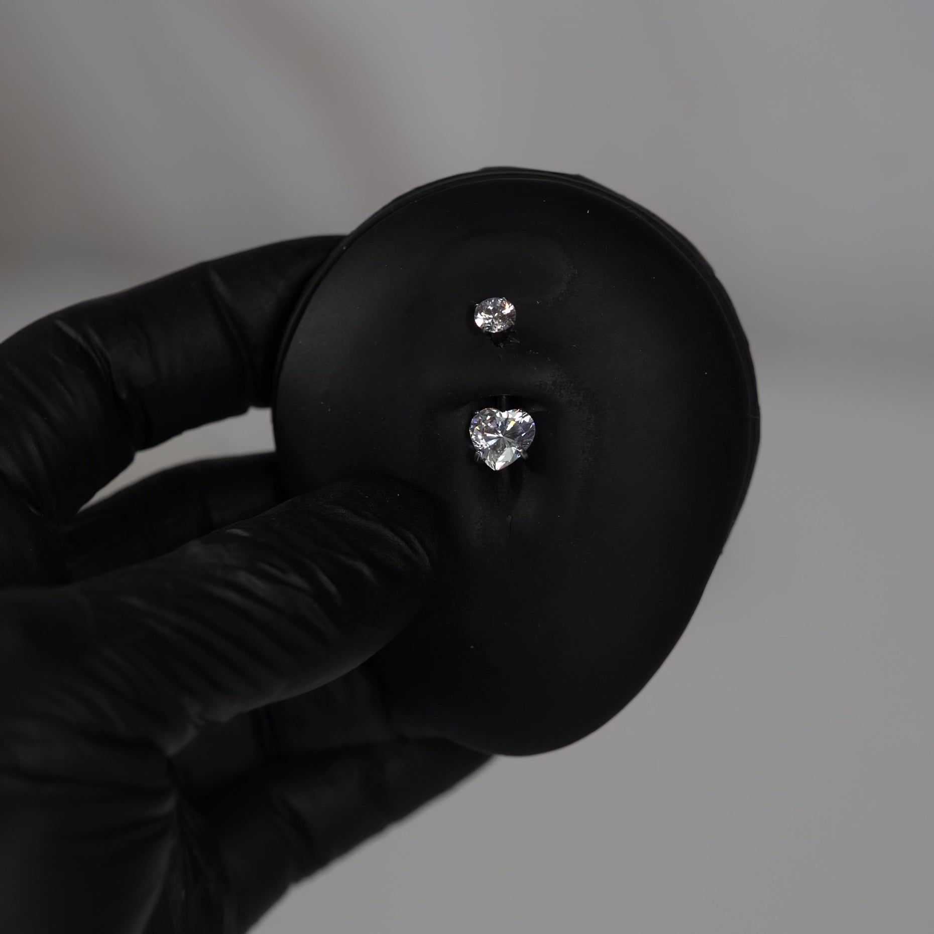 14 Gauge Titanium Double Crystal Heart Belly Button Bar