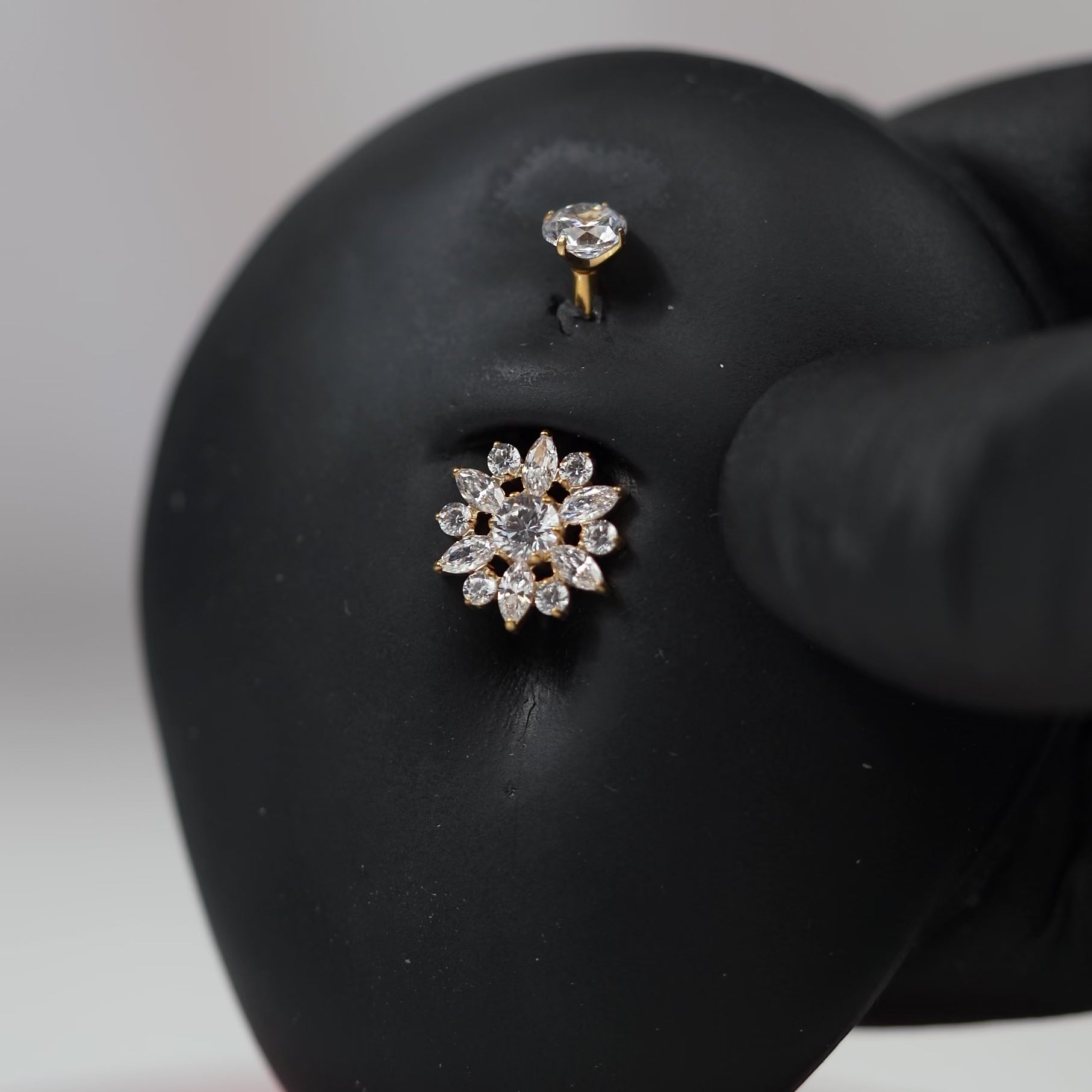 14 Gauge Internally Threaded Titanium Flower Belly Button Bar