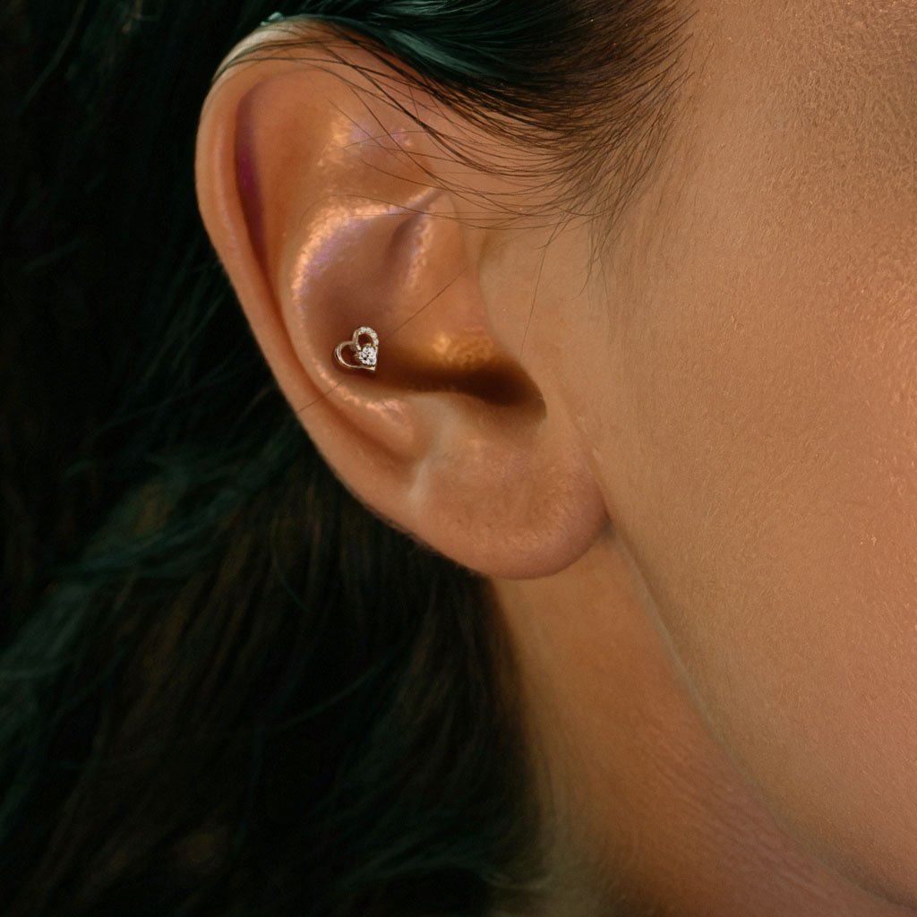 16 Gauge Internally Threaded Flat Back Crystal Heart Stud